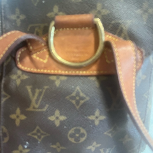 Authentic MONTSOURIS VINTAGE LEATHER BACKPACK in fair condition. See pics - Picture 3 of 6